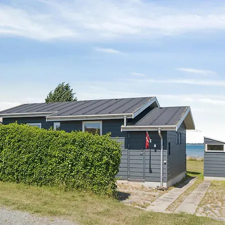 Hébergement de vacances Danish Coziness At The And A Town Nearby *