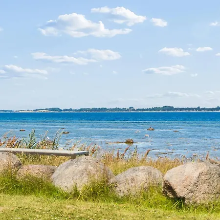 Danish Coziness At The And A Town Nearby Hébergement de vacances